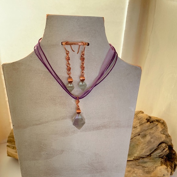 Fluorite Octahedron Crystal Pendant & Earrings Set - Picture 5 of 8